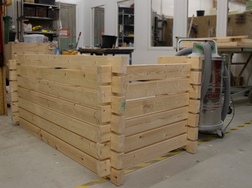 hukkapaloista tehty halkoliiteri